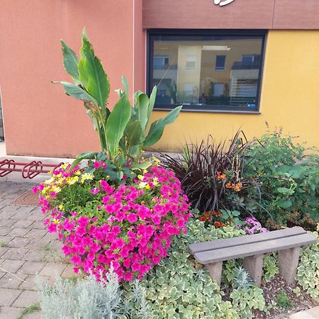 Ferienwohnung Les Mesanges Laquenexy Exterior foto