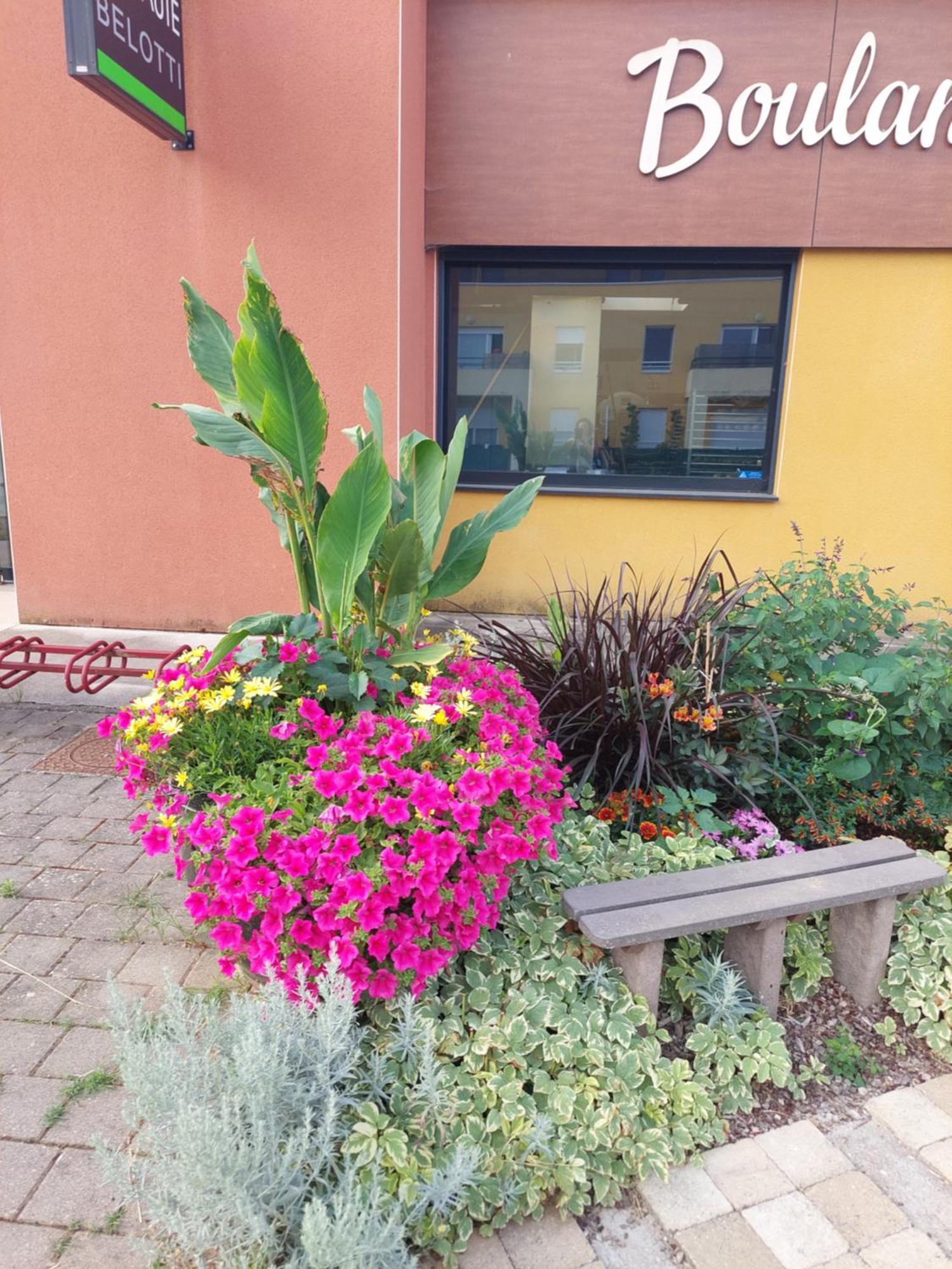 Ferienwohnung Les Mesanges Laquenexy Exterior foto